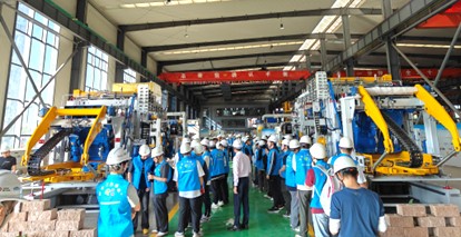 Integration mellan industri och utbildning tänder ny fart för smart tillverkning